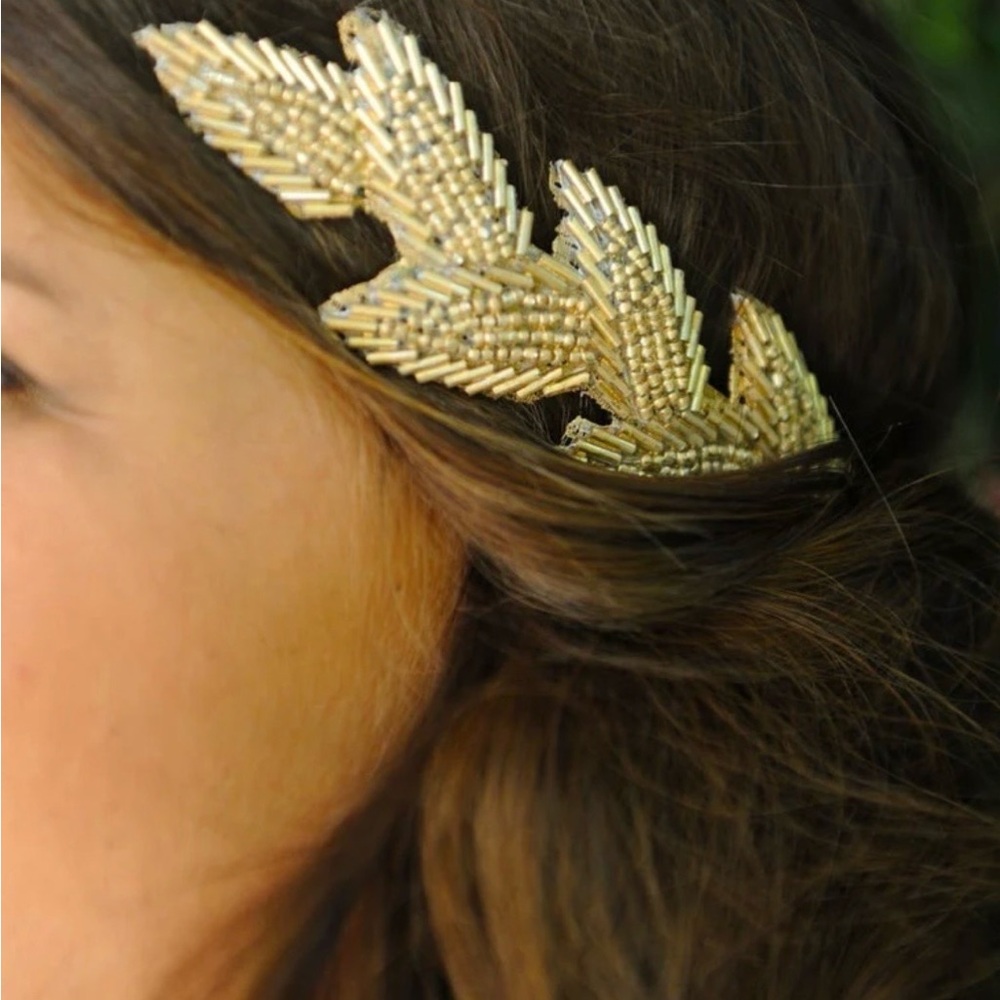 Avigale Adam - FESTIVAL headpiece - white Beaded Leaf